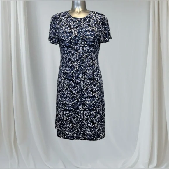 ✅Tommy Hilfiger Blue and White Flutter Sleeve Sheath Dress - Picture 4 of 14